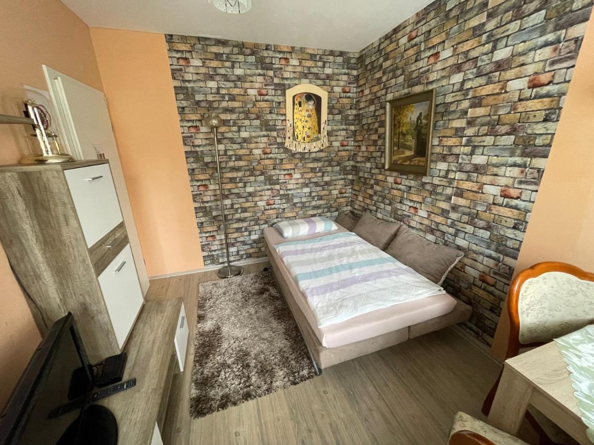 Zentrumsnahe Ferienwohnung Dresda Exterior foto
