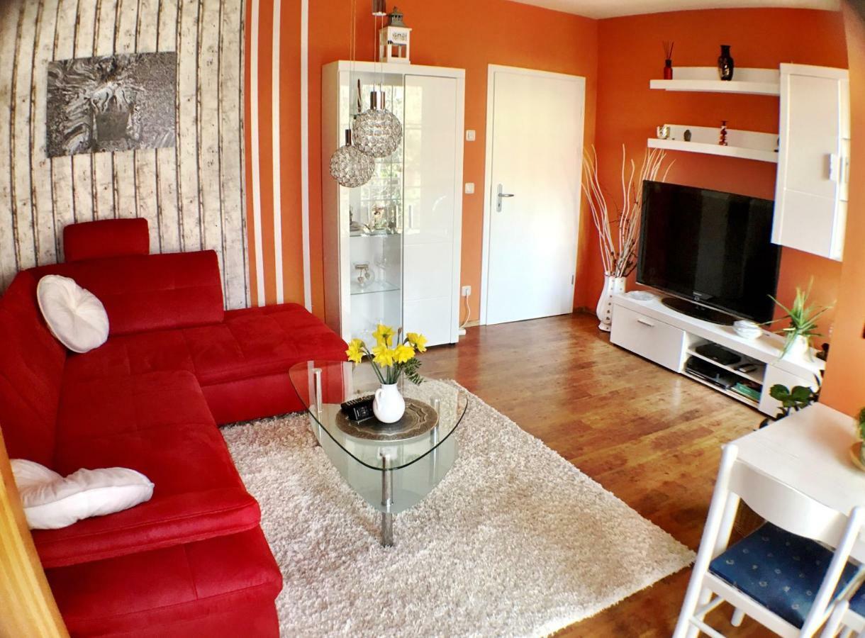 Zentrumsnahe Ferienwohnung Dresda Exterior foto